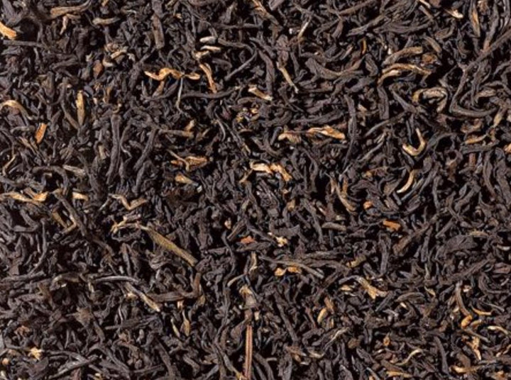 Mélange de feuilles de thé noir de Frise orientale