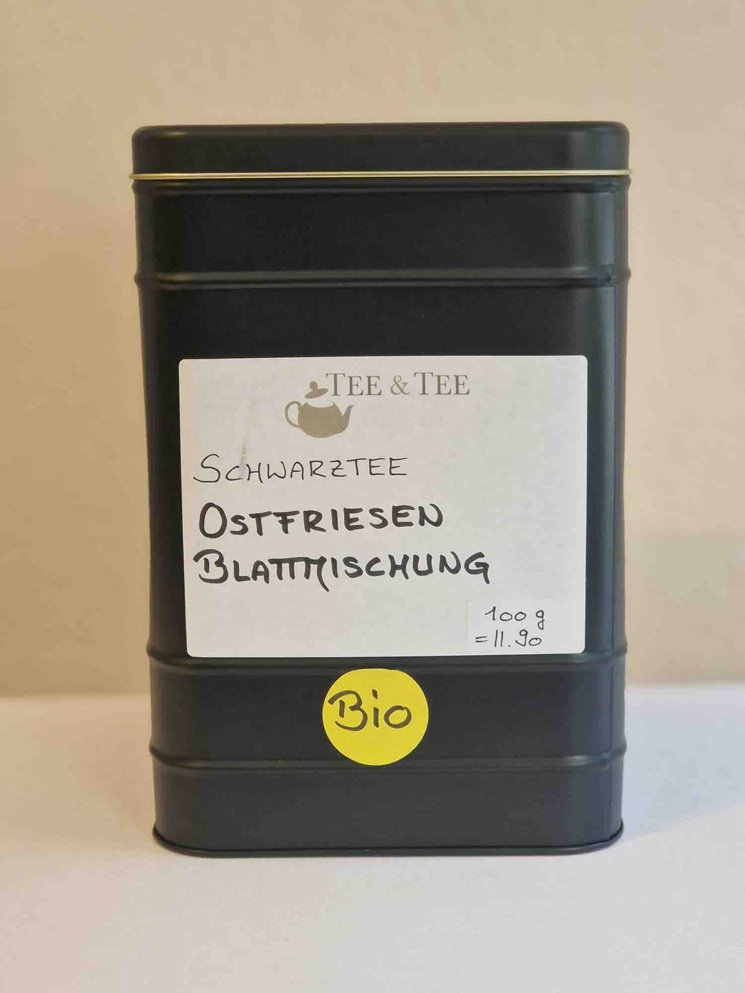 Mélange de feuilles de thé noir de Frise orientale