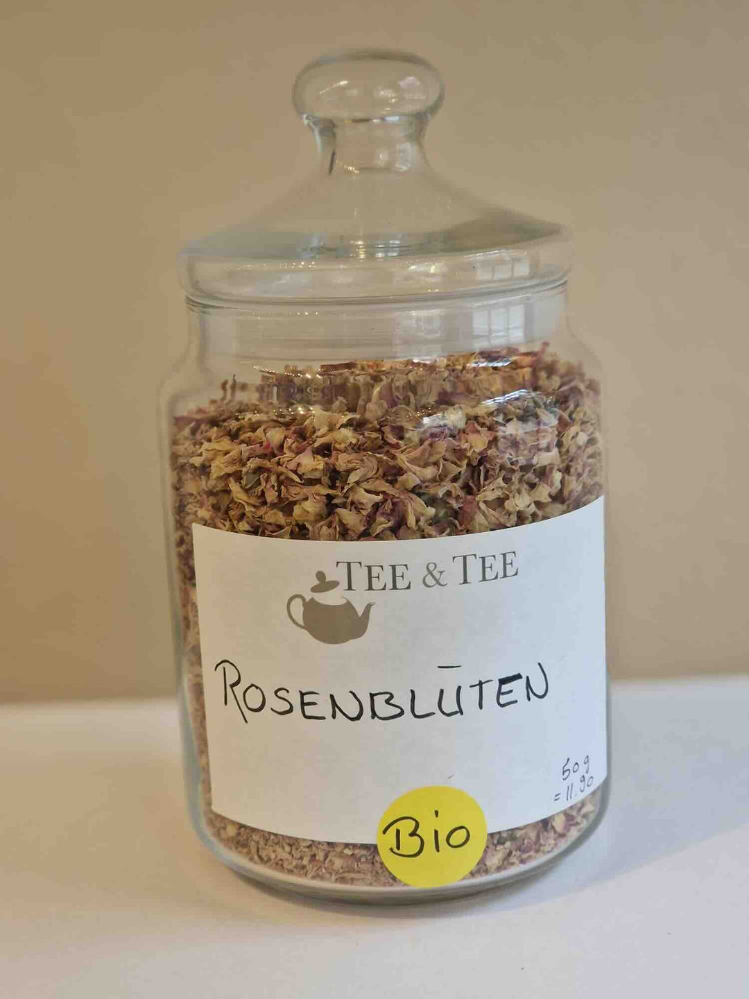 Loose herbs rose petals organic