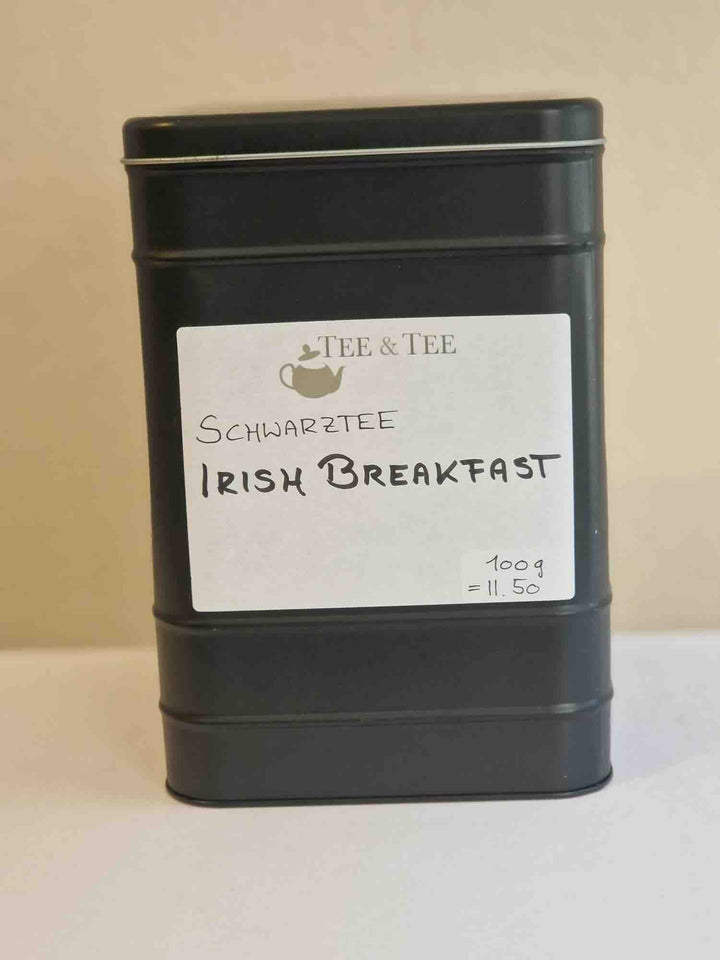 Petit-déjeuner irlandais au thé noir