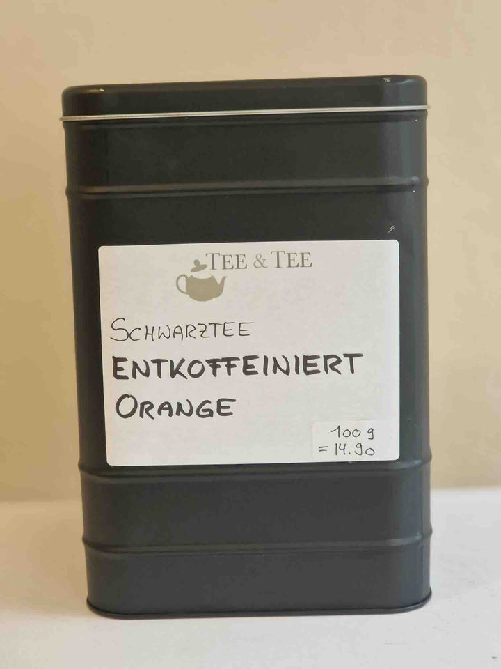 Schwarztee entkoffeiniert mit Orange